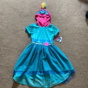 Trolls Princess Poppy Costume, New, Size 7/8